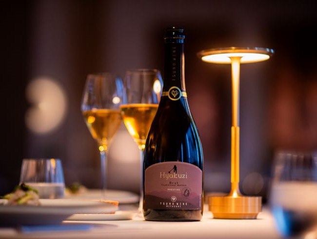 モダンウェスタンレストランViridis